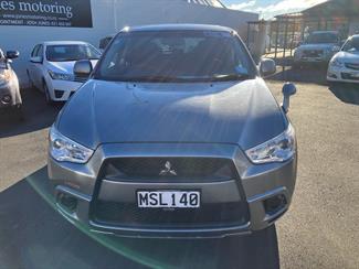 2010 Mitsubishi Rvr - Thumbnail