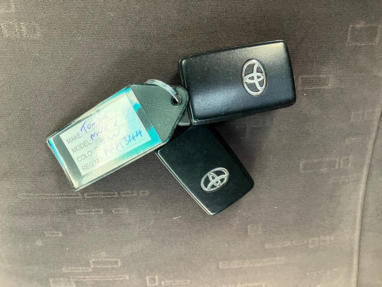 2008 Toyota Markx
