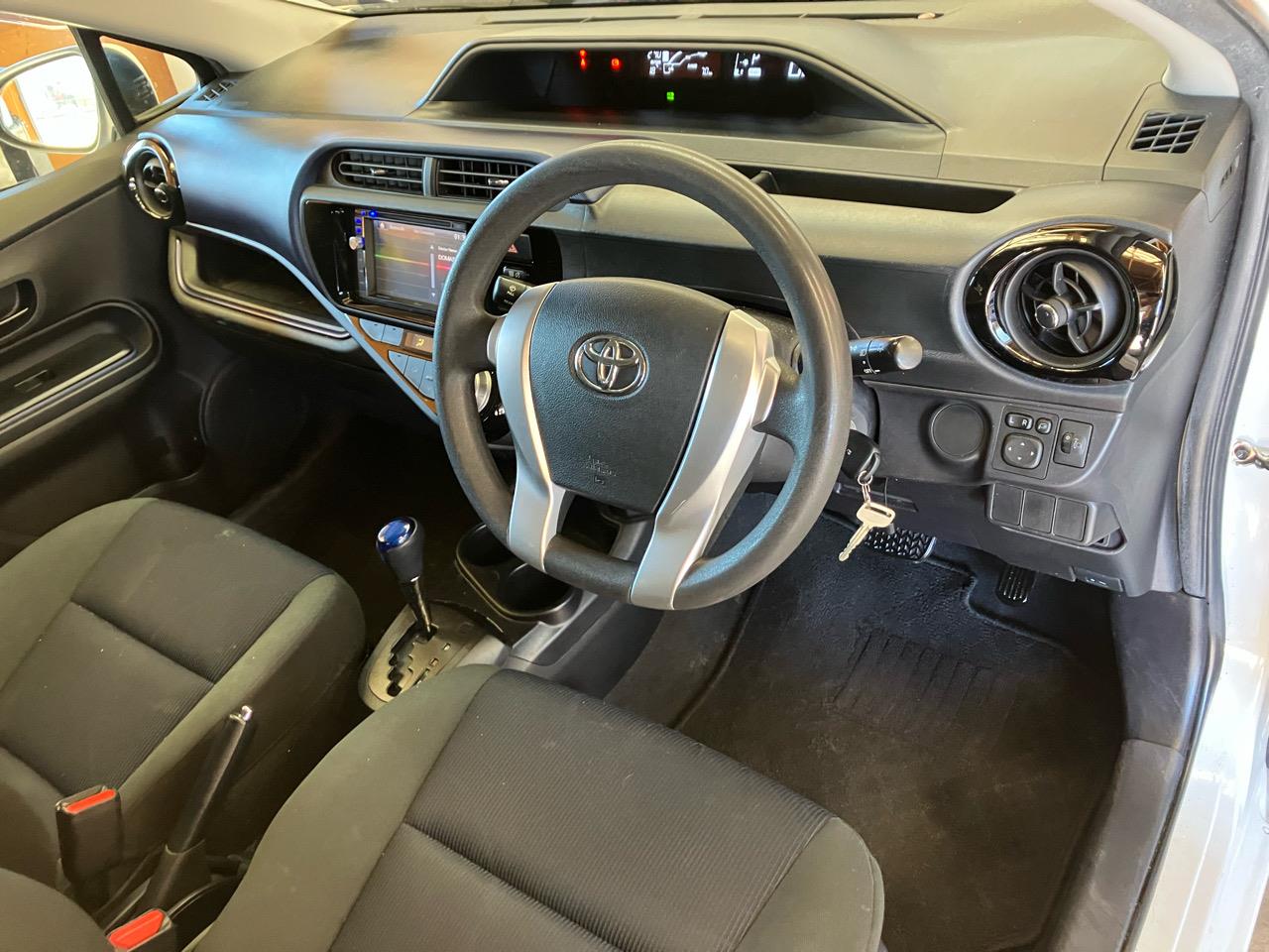 2016 Toyota Aqua