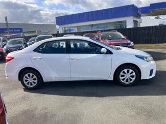 2014 Toyota Corolla - Thumbnail